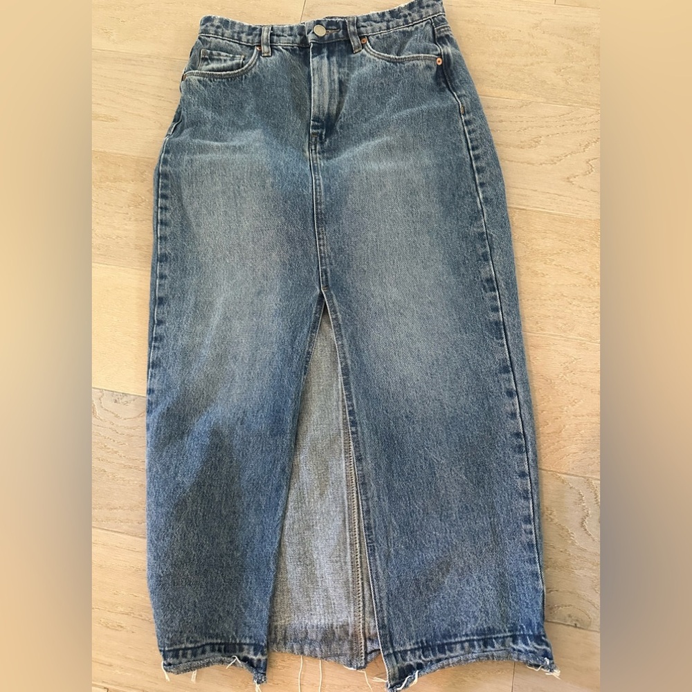 Blank NYC Light Blue Denim Midi Skirt with Front Seam Detail